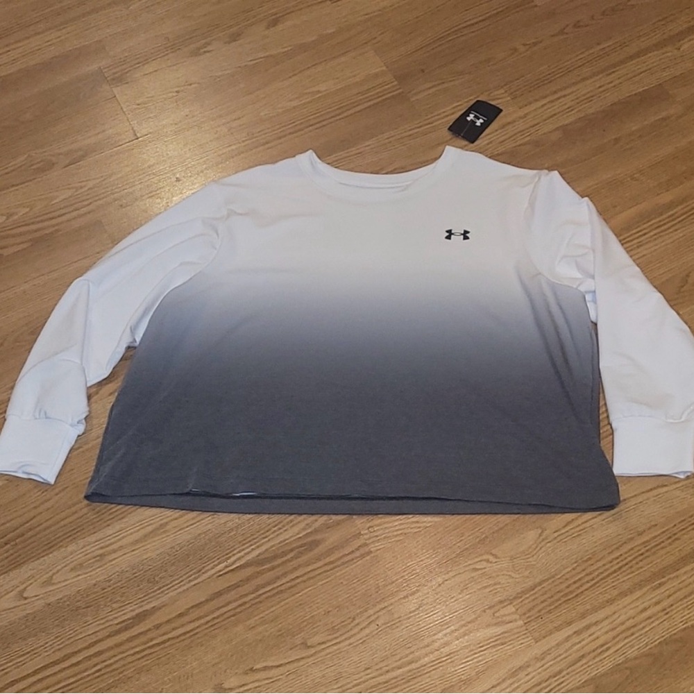 Under Armour gray and white fade sweatshirt wmns XXL